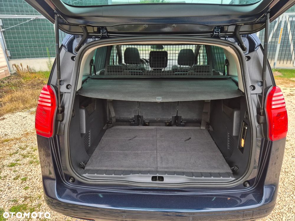 Peugeot 5008 - 17
