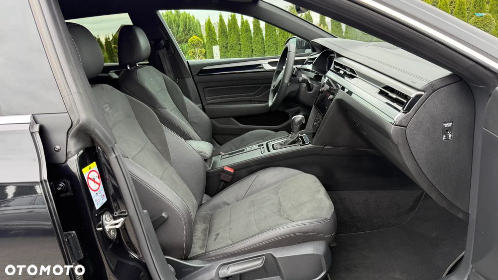 Volkswagen Arteon 2.0 TDI SCR R-Line DSG - 17