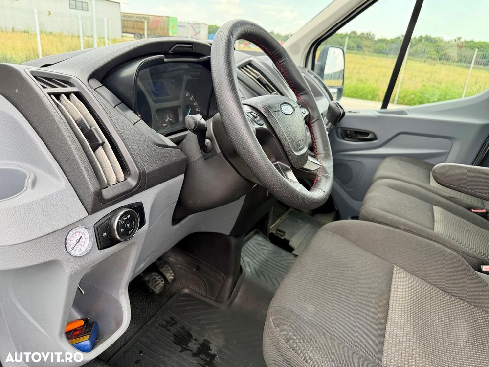 Ford Transit - 10