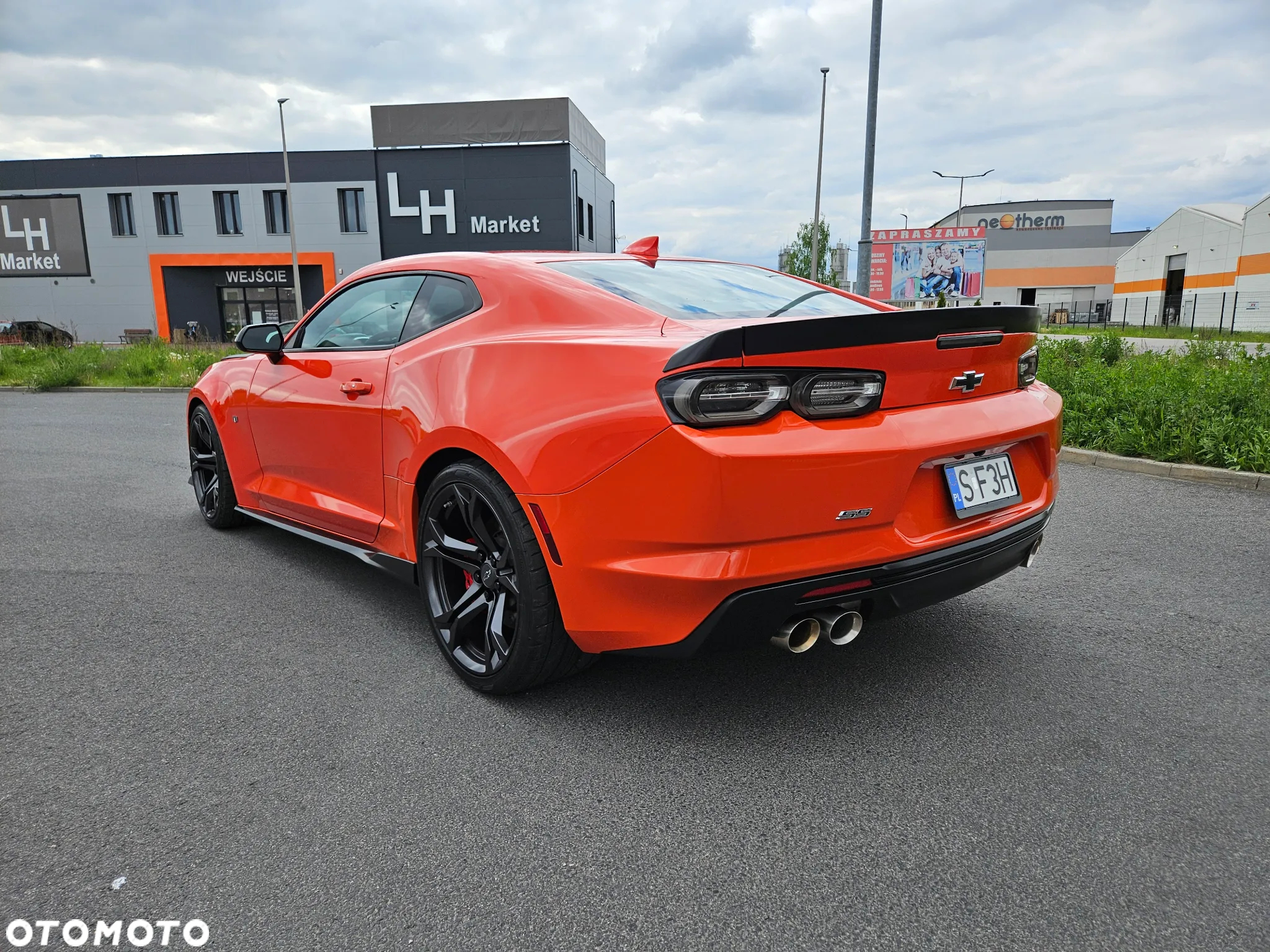 Chevrolet Camaro Coupe 6.2 V8 - 8