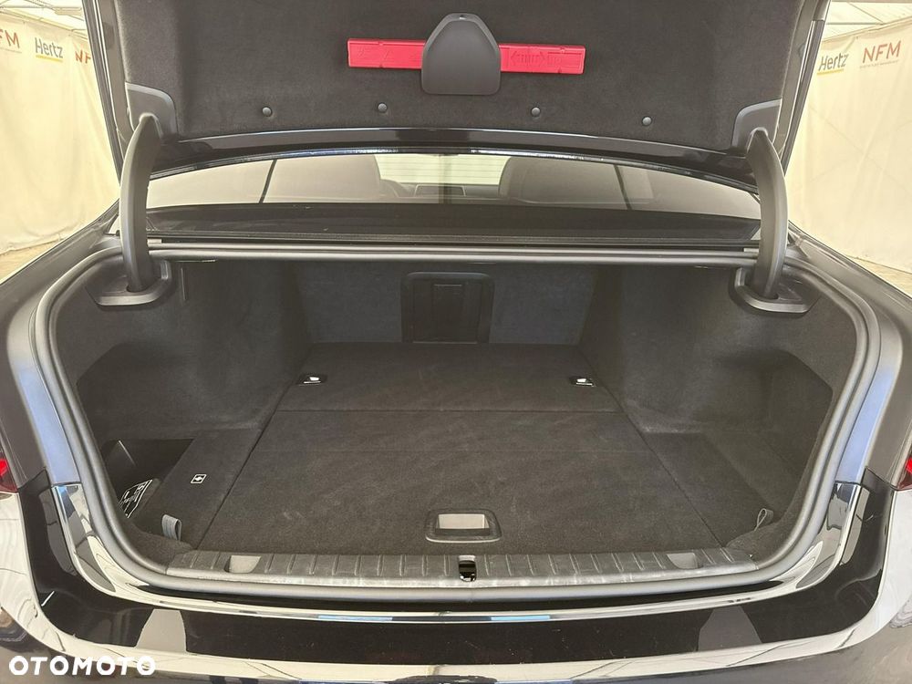 BMW Seria 7 - 20