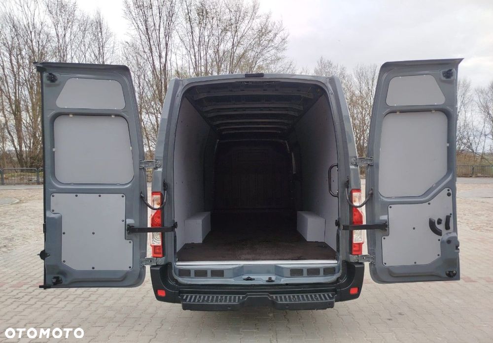 Renault Master - 25
