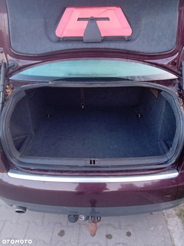 Audi A4 Limousine 2 - 6