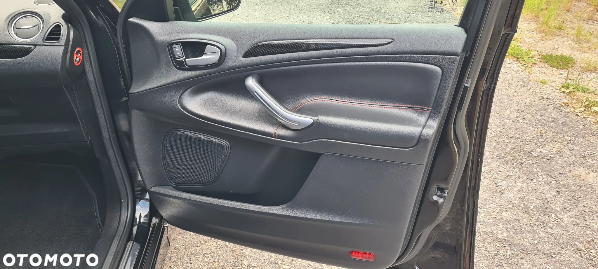 Ford S-Max 2.0 TDCi DPF Titanium - 15