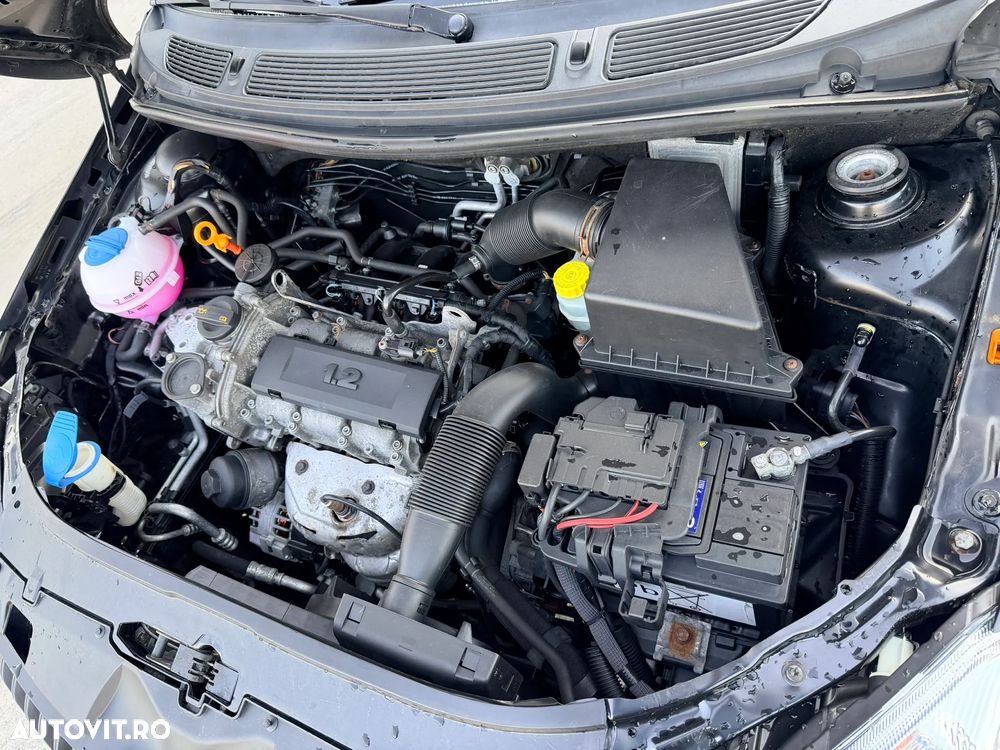 Skoda Roomster 1.2 HTP Ambition - 24