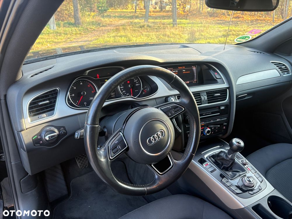 Audi A4 Avant 2.0 TDI ultra - 9