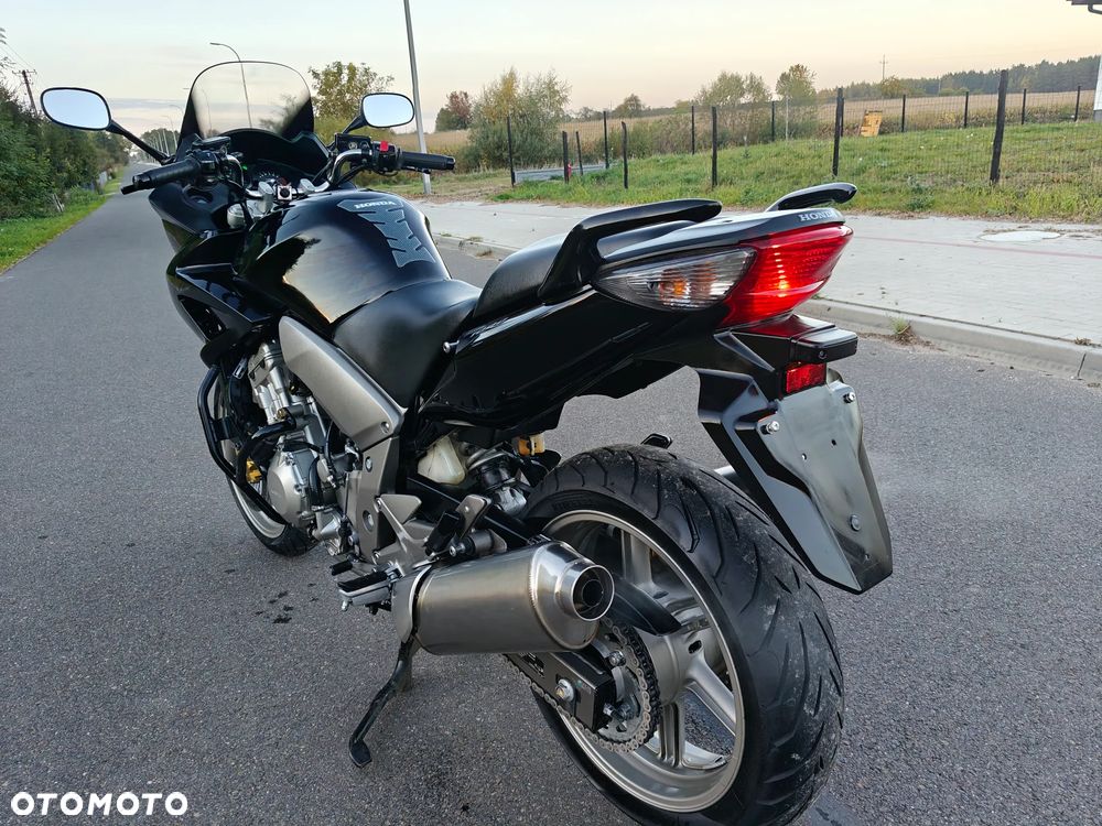 Honda CBF - 14