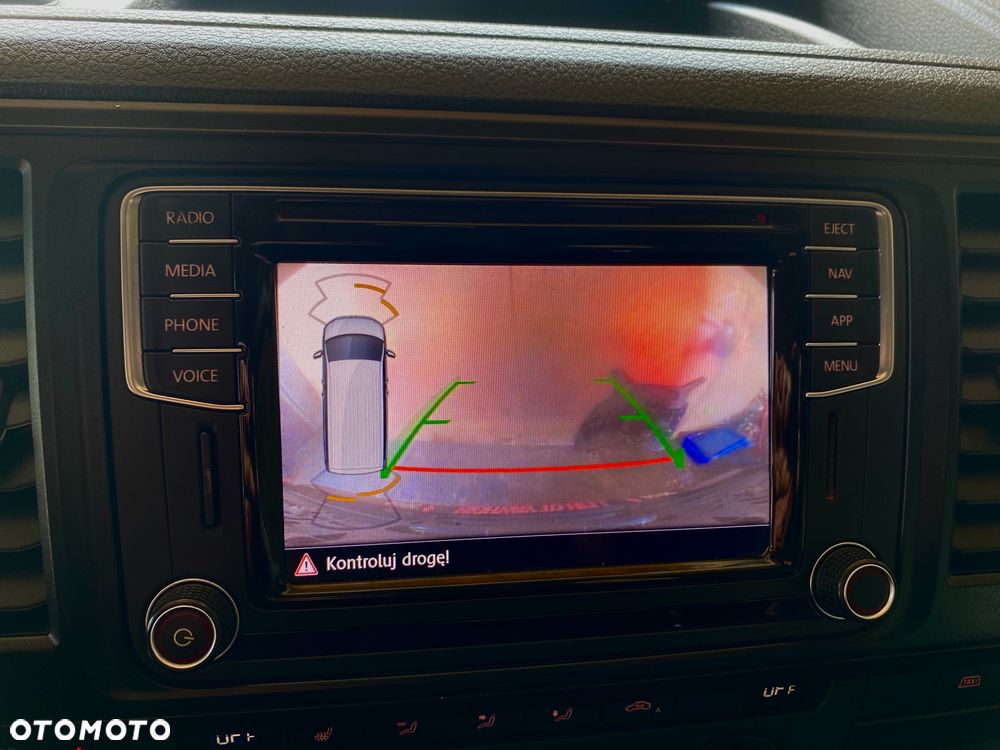 Volkswagen Transporter - 16