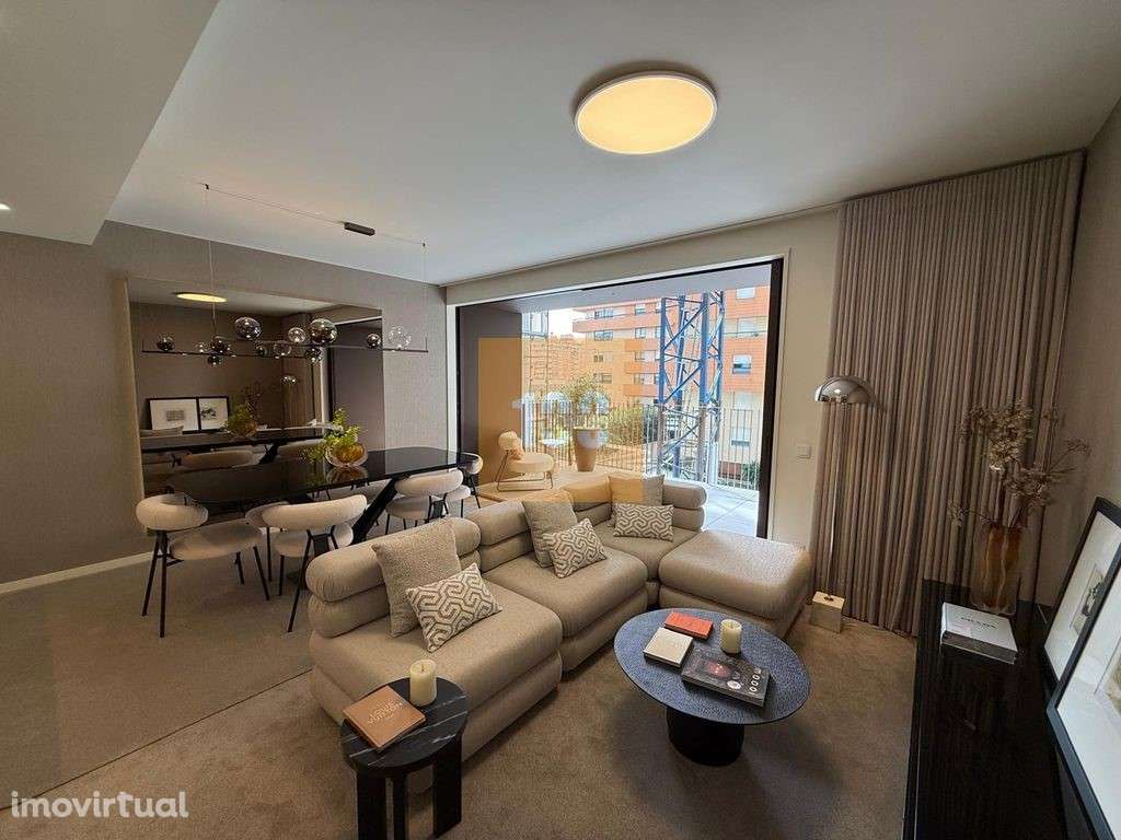 T3 com terraço na Arrábida - Grande imagem: 2/41