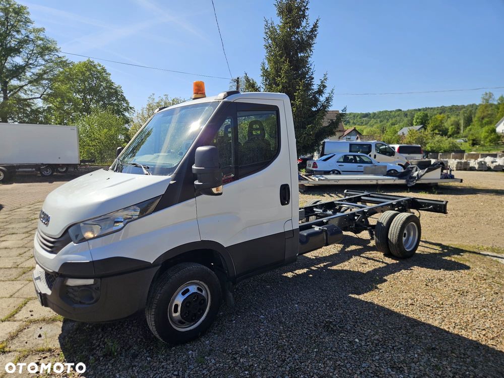 Iveco Daily 35C18