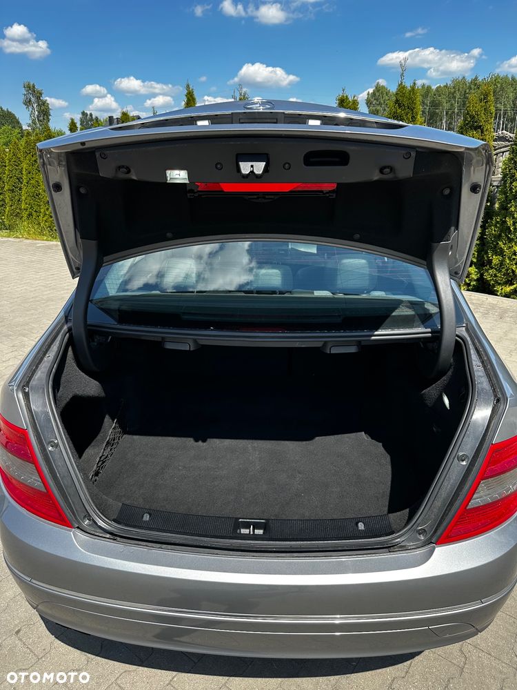 Mercedes-Benz Klasa C 200 Kompressor Avantgarde Sport Edition - 31