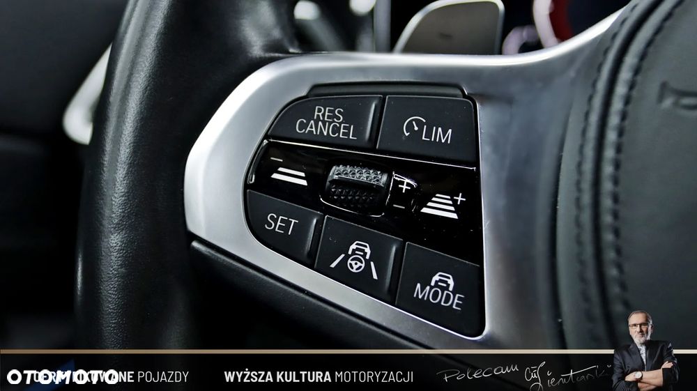 BMW Seria 3 330e Sport Line sport - 17