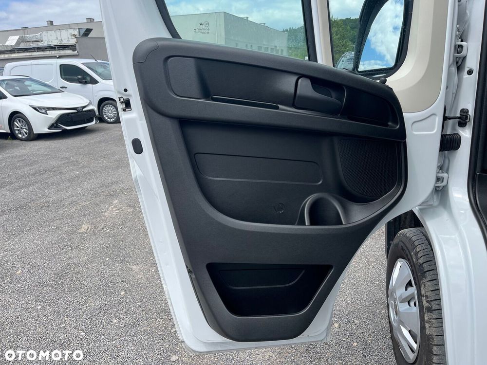 Toyota PROACE MAX - 24