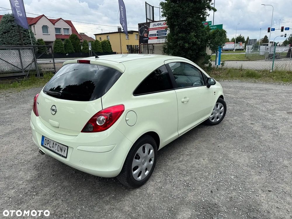 Opel Corsa - 11