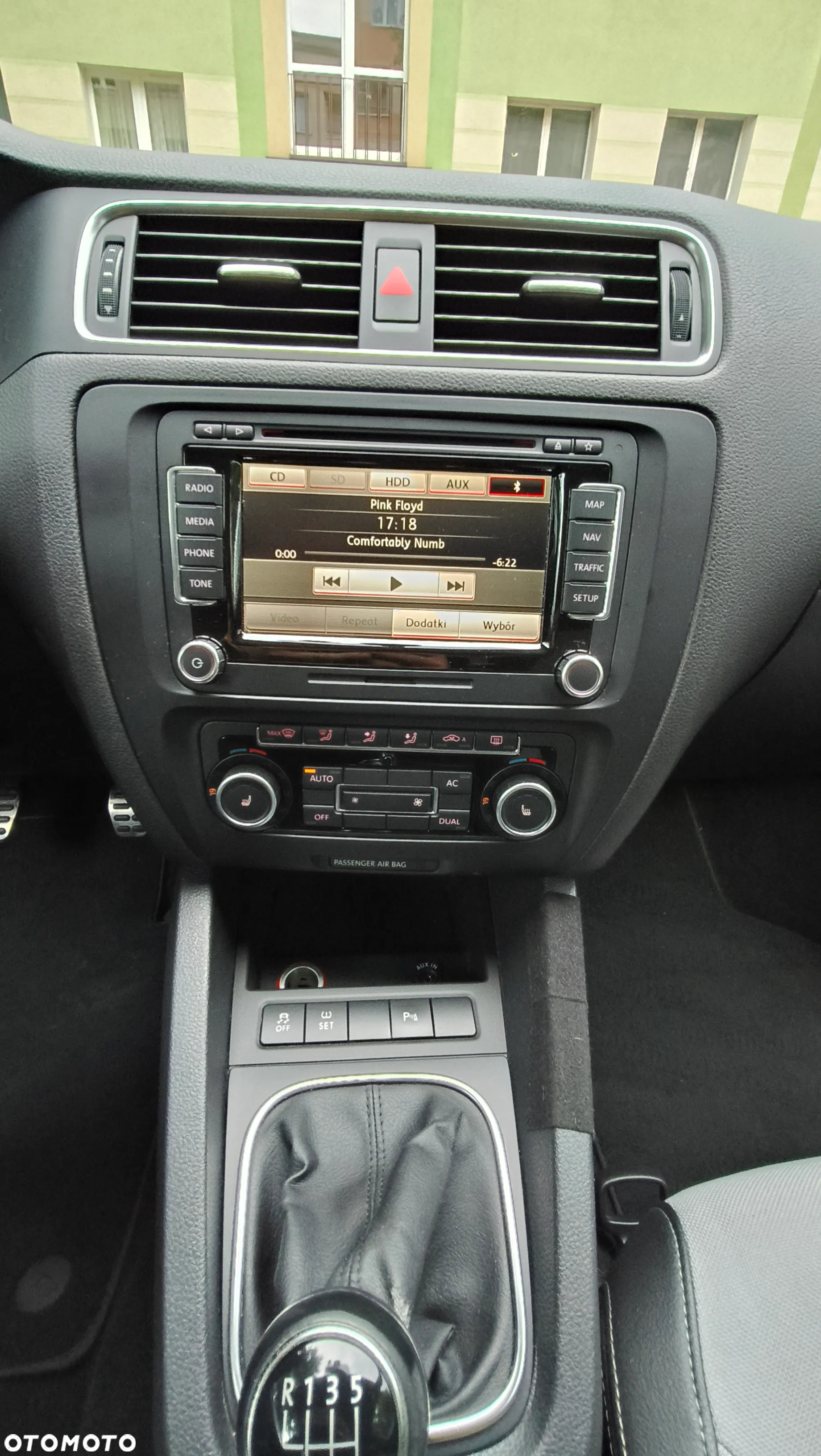 Volkswagen Jetta 1.4 TSI Highline - 30