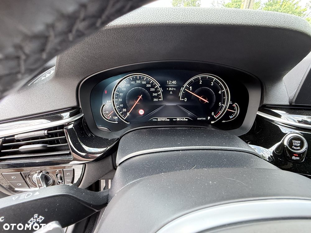 BMW Seria 5 540d xDrive M Sport sport - 17
