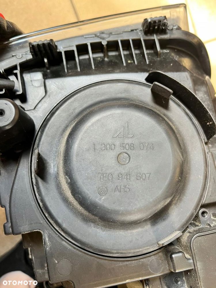 LAMPA LEWY PRZÓD VW TRANSPORTER T5 EU 0301254302 - 5