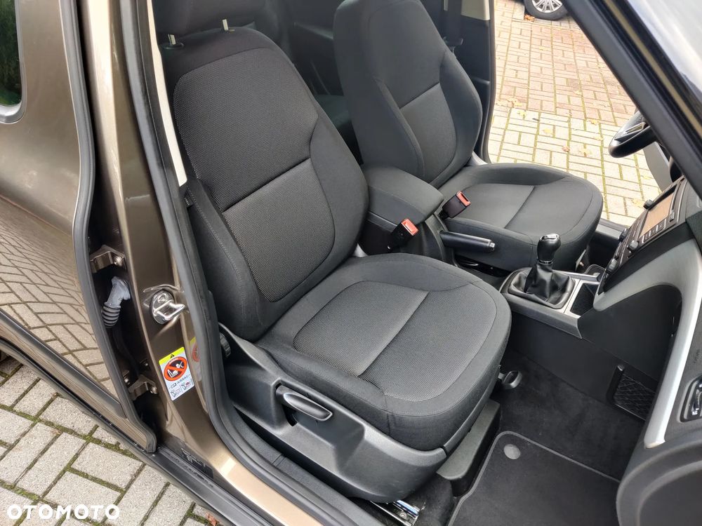 Skoda Yeti 1.4 TSI Ambition PLUS EDITION - 29