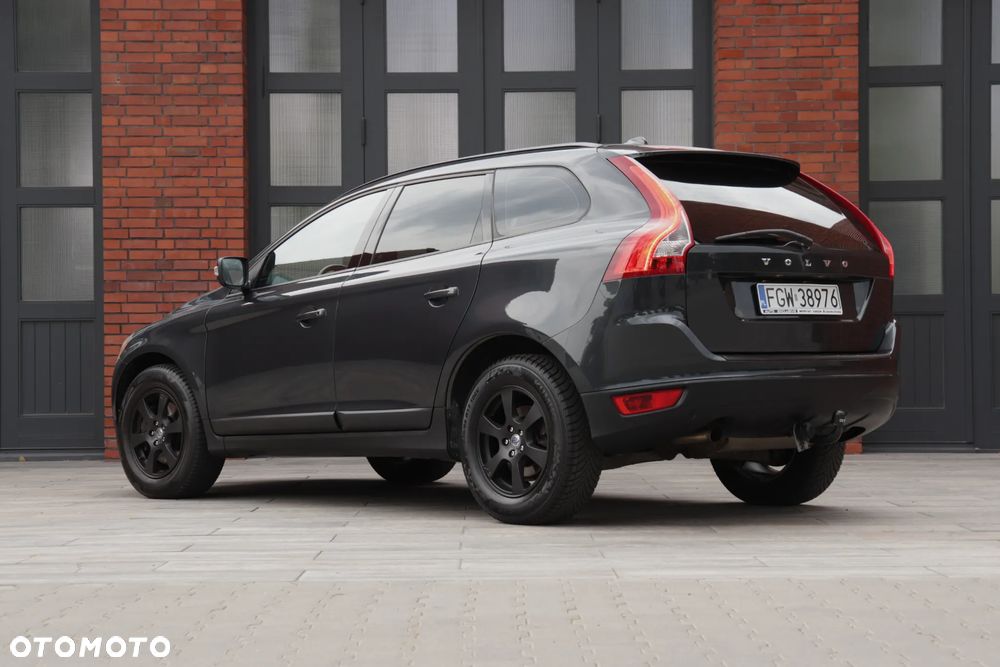 Volvo XC 60 D3 Momentum - 17