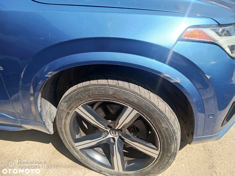 Volvo XC 90 - 21