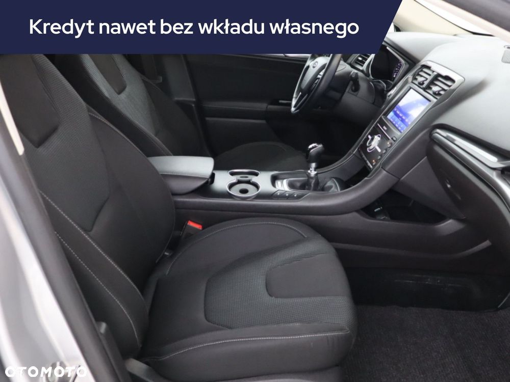 Ford Mondeo SW - 11