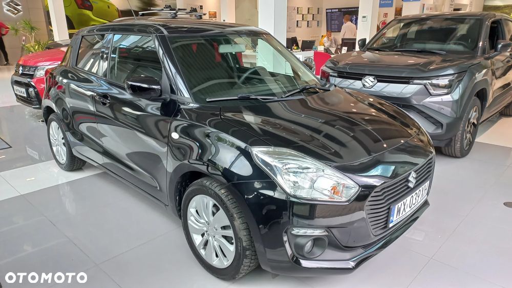Suzuki Swift 1.2 Premium Plus - 3