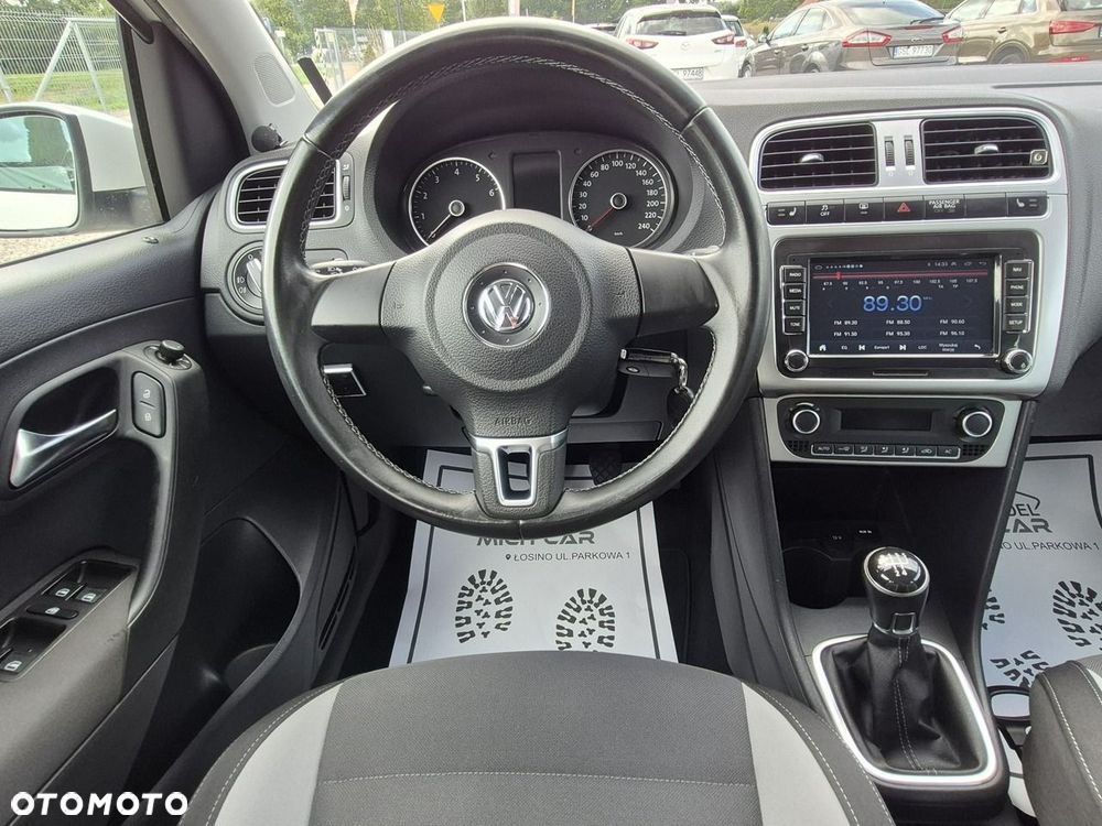 Volkswagen Polo - 7