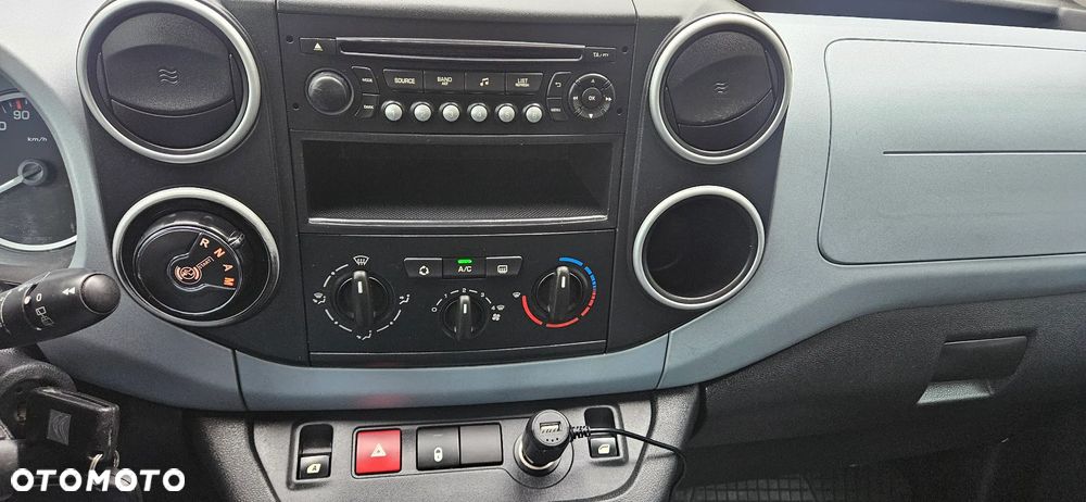 Citroën Berlingo Multispace e-HDi 90 FAP EGS6 Exclusive - 20