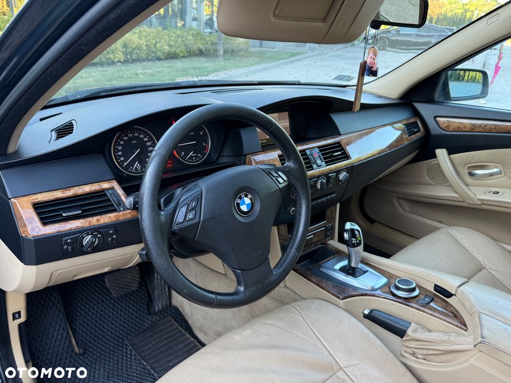 BMW Seria 5 - 14