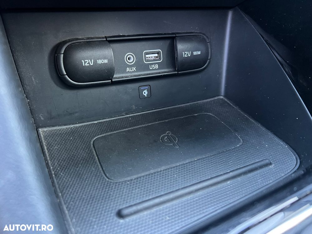 Kia Niro 1.6 GDI PHEV 2WD Aut. Spirit - 28