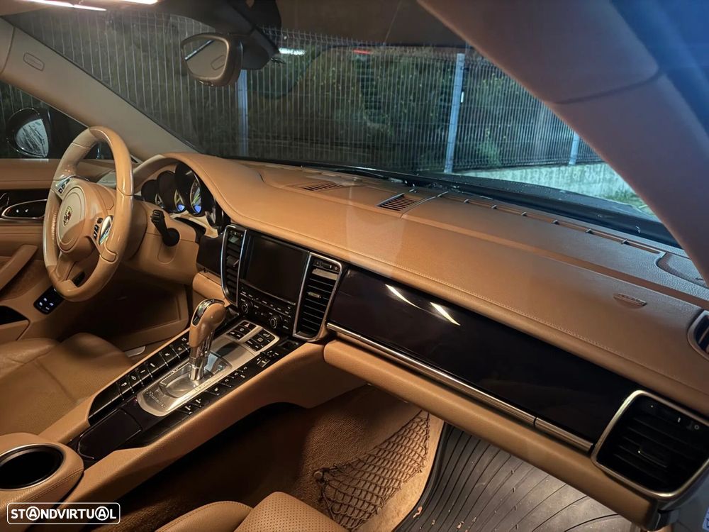 Porsche Panamera S E-Hybrid - 18