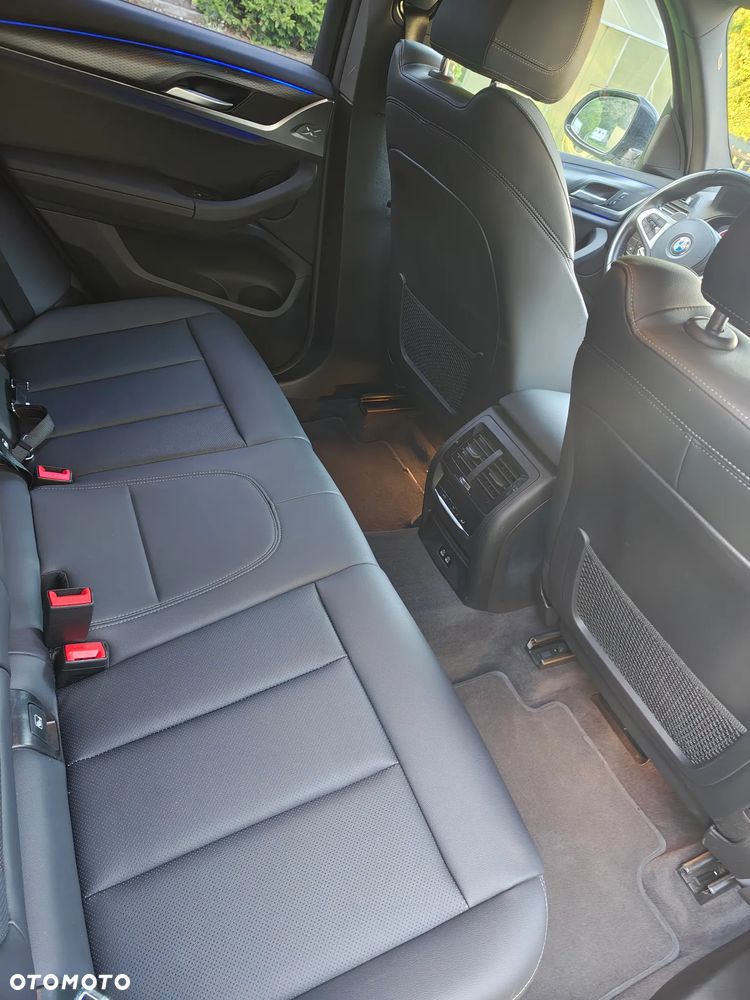 BMW X3 xDrive20i GPF sport - 18