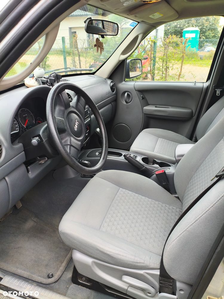 Jeep Cherokee 2.8 CRD Limited - 7