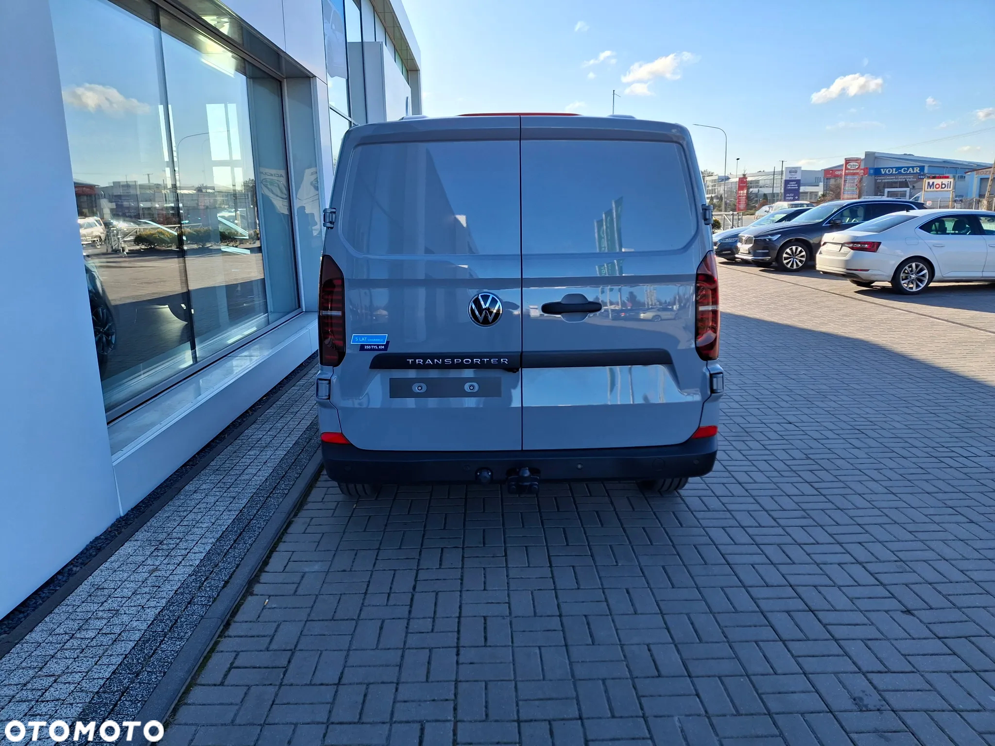 Volkswagen Transporter - 4