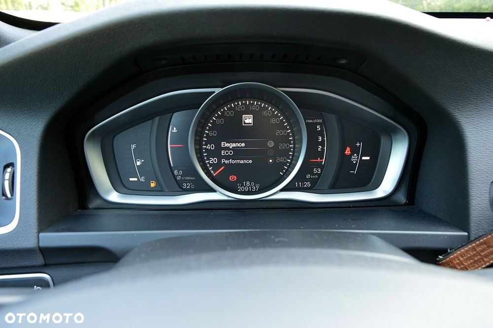 Volvo V60 - 32