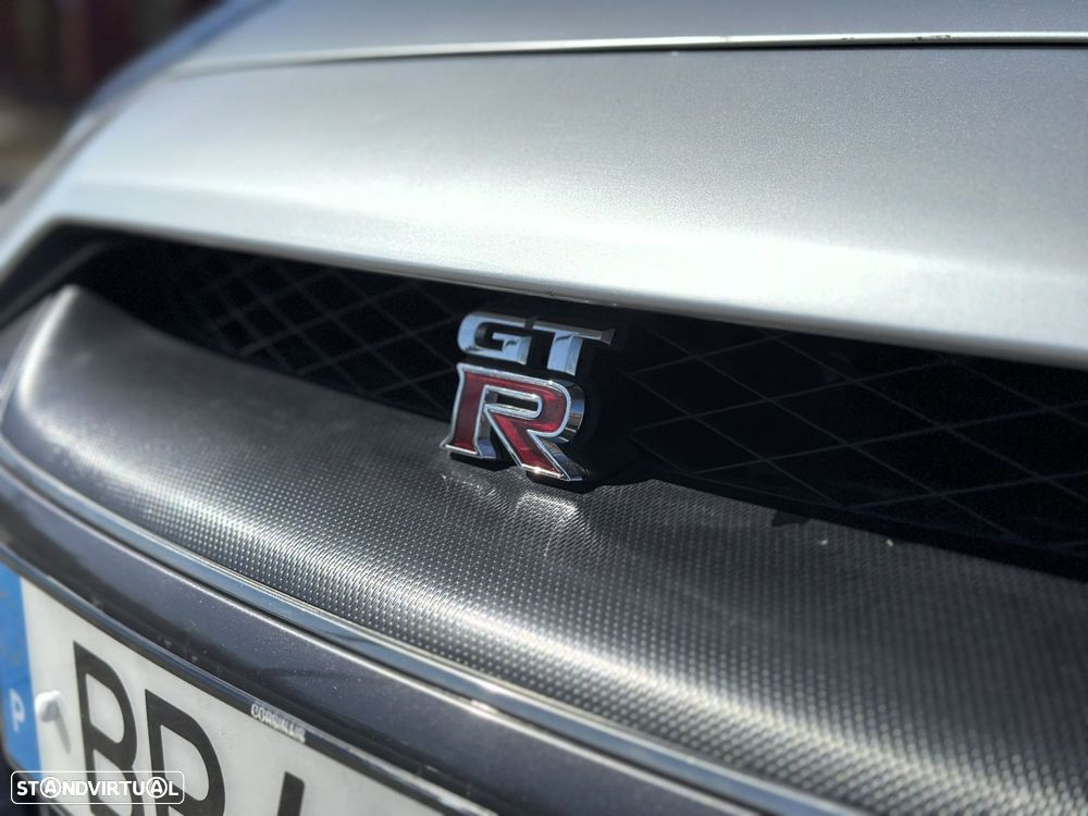 Nissan GT-R 3.8 V6 Premium Edition - 10