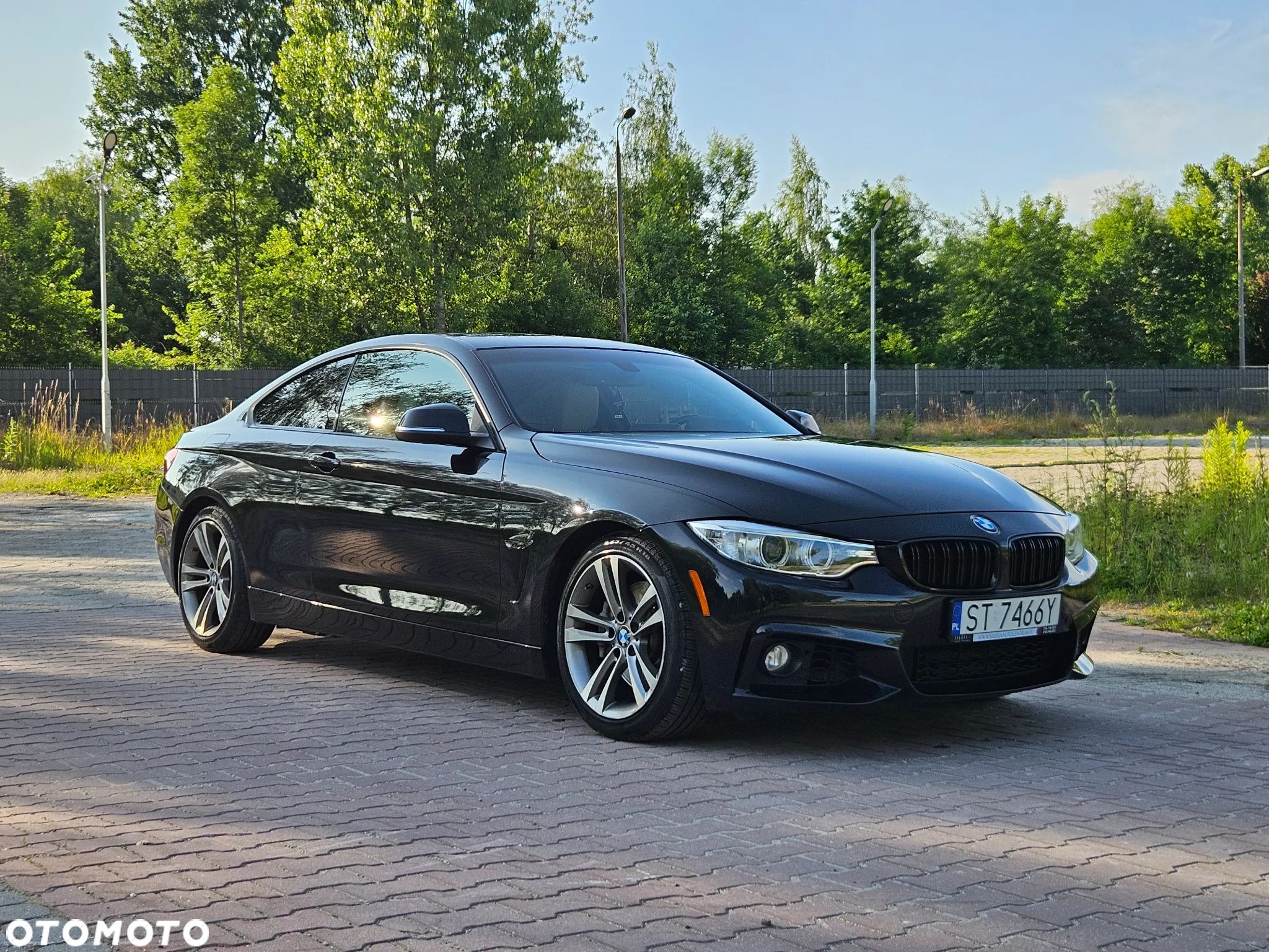 BMW Seria 4 435i Coupe - 1
