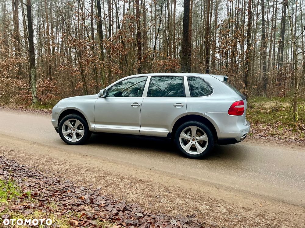 Porsche Cayenne S Tiptronic - 3