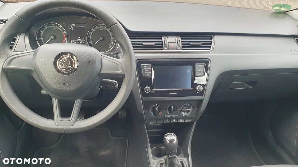 Skoda RAPID 1.0 TSI Style - 8