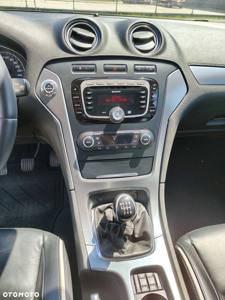 Ford Mondeo 2.0 TDCi Titanium - 10