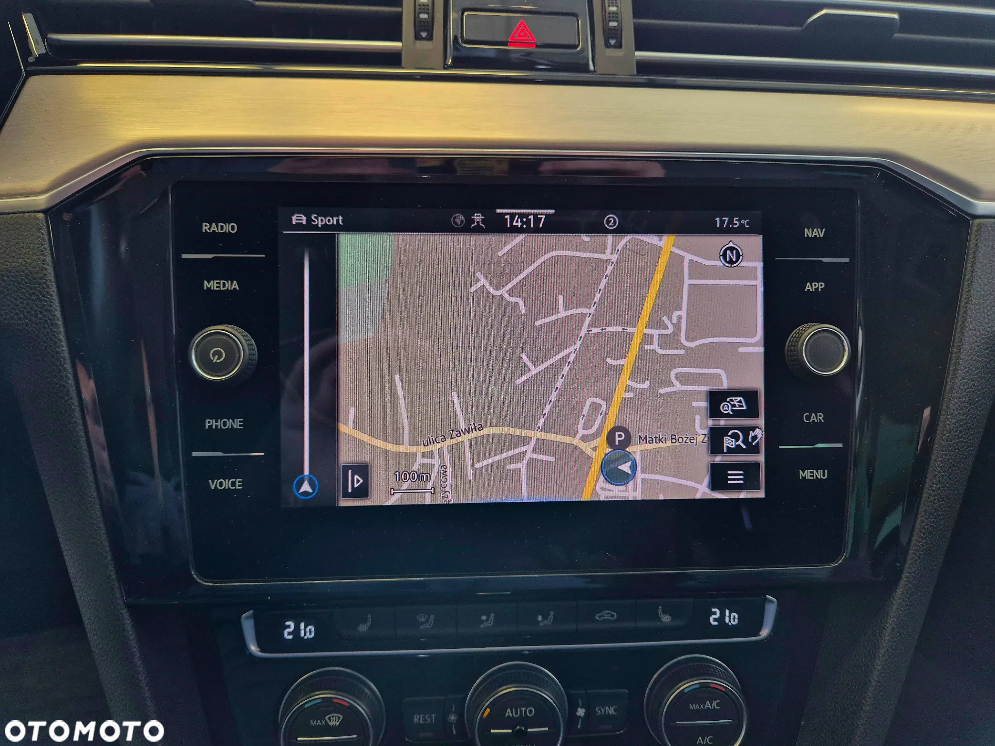 Volkswagen Passat 2.0 TSI Elegance DSG - 19