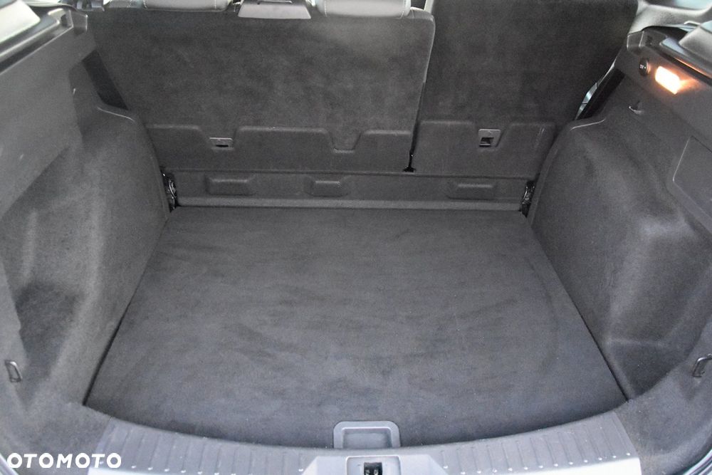 Ford Kuga 2.0 TDCi 4x2 Titanium - 20