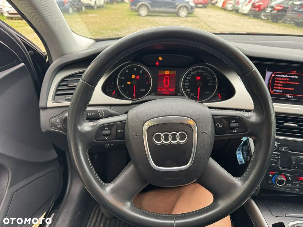 Audi A4 Limousine - 40