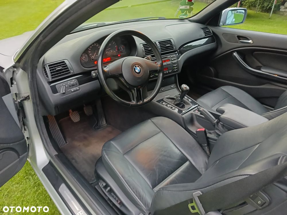 BMW Seria 3 325ti - 24