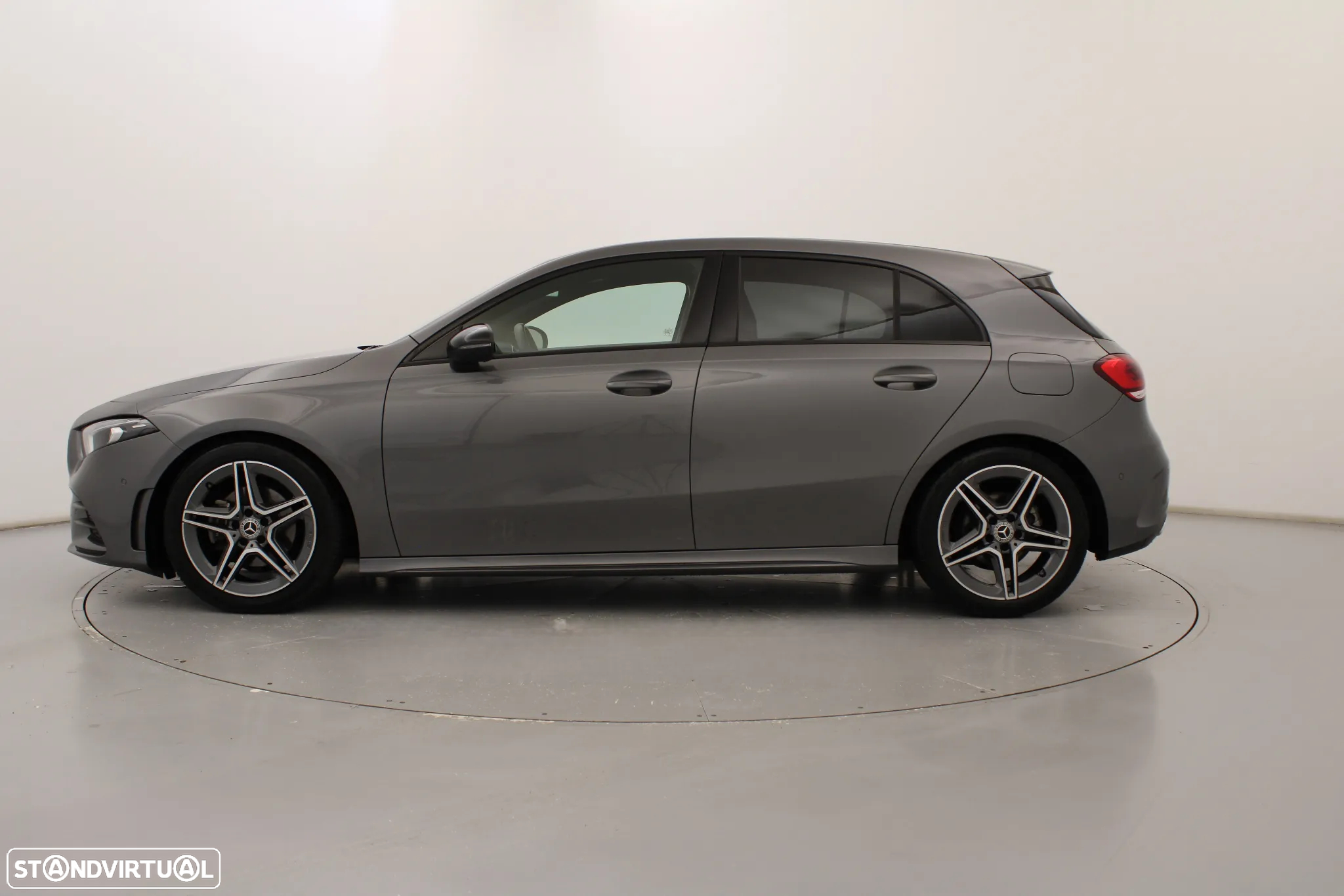 Mercedes-Benz A 180 d AMG Line Aut. - 12