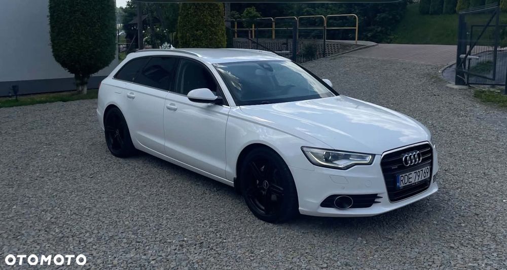 Audi A6 Avant - 10