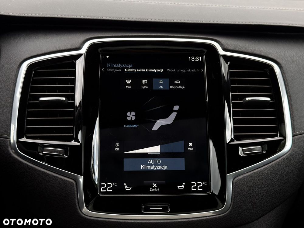 Volvo XC 90 - 33