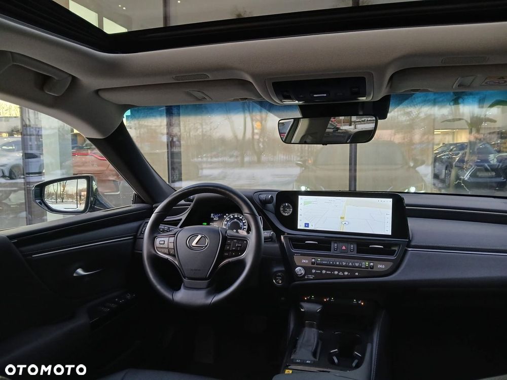 Lexus ES 300h Business Edition - 5