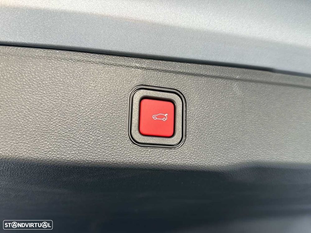 Jeep Avenger 1.2 GSE T3 Summit - 15