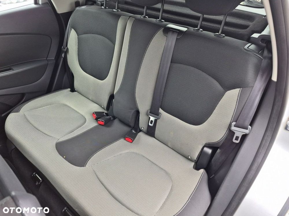 Renault Captur - 26